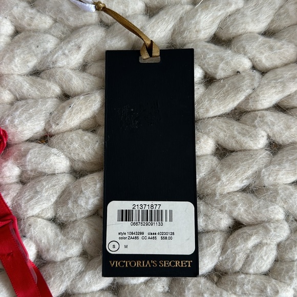 Victoria Secret Designer Collection garter size small - Picture 2 of 5